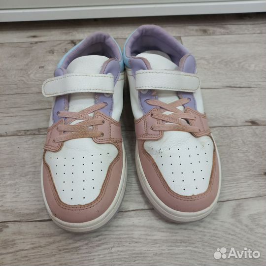 Кроссовки / кеды для девочки р. 35