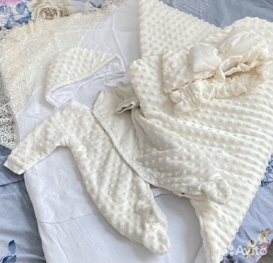 Осенний- зимний комплект на выписку