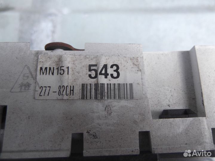 Панель приборов Mitsubishi Lancer