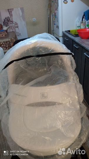 Детская коляска с переноской