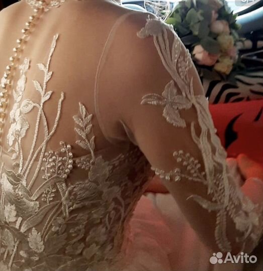 Свадебное платье 46 48 бу