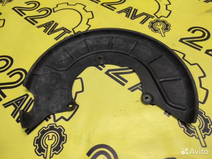 Щиток тормозного механизма передний левый