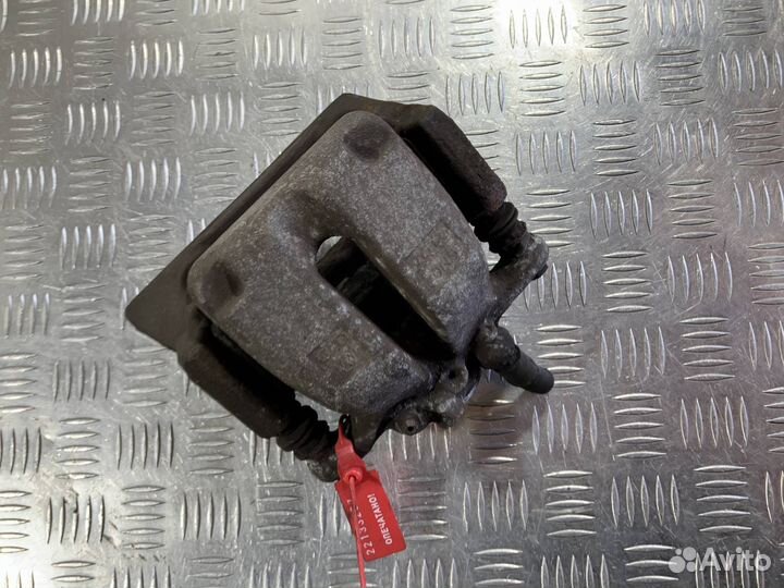 Суппорт тормозной задний правый Audi A8 4E0615404A