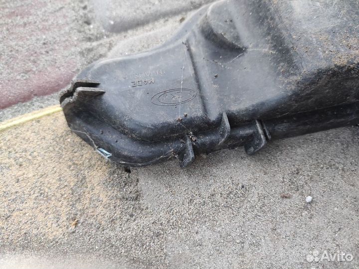 Вольво хс-70 заглушка фара правая 30760152