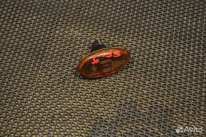 Повторитель поворота в крыло subaru forester SF5