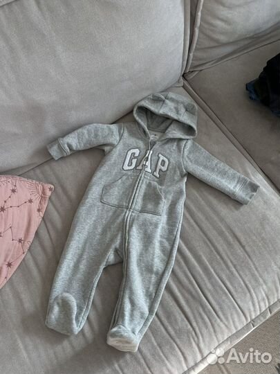 Комбинезон gap 6-12 месяцев