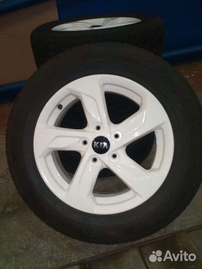 Goodyear EV-S4S 215/65 R16