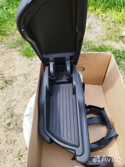 Подлокотник bmw