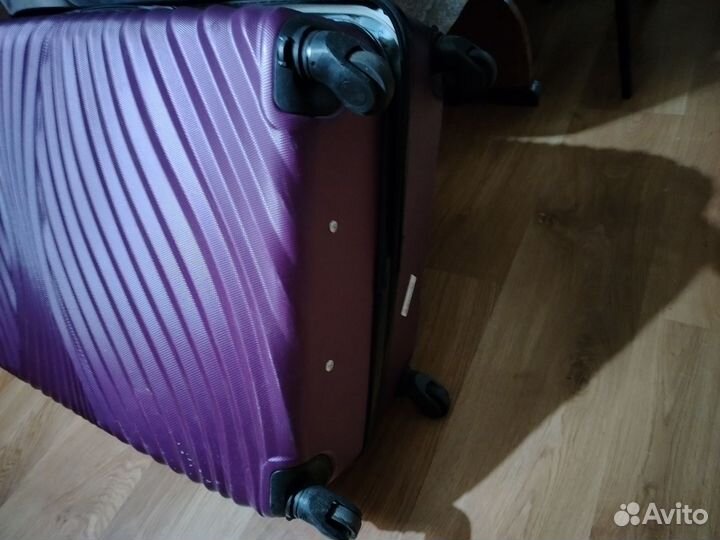 Чемодан размер L