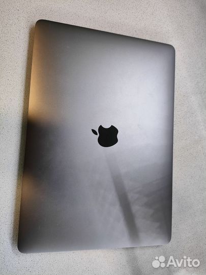 Apple MacBook Pro 13