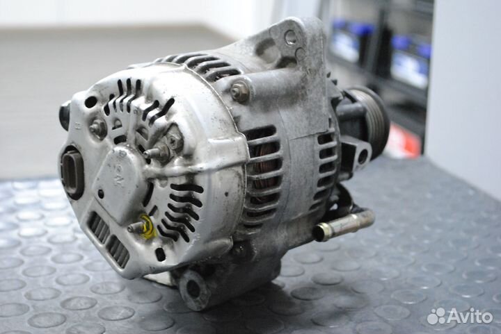 Генератор Land Rover Freelander 2.0 Diesel Di б/у