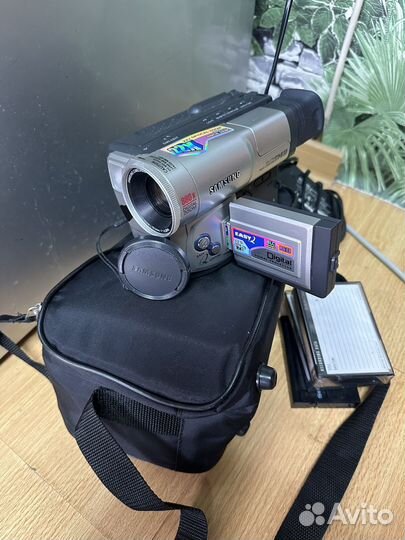 Видеокамера samsung кассетная