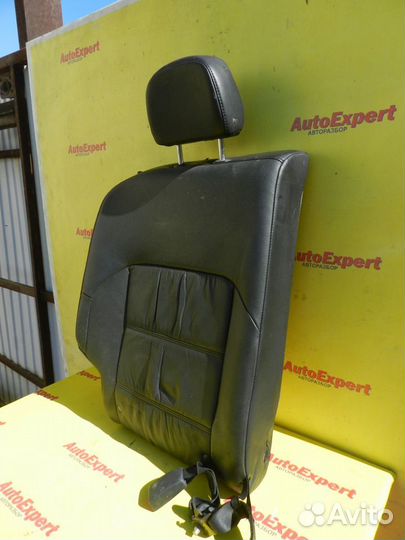Спинка сиденья заднего Nissan X-Trail T30 правая