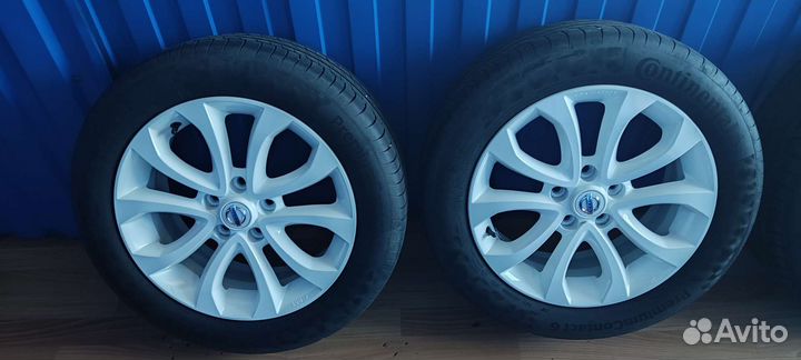 Почти новые Колеса r17 Nissan Juke оригинал