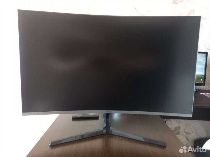 Монитор samsung 32 изогнутый C32JG50QQI