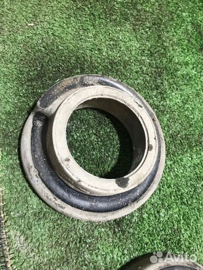 Резинка под пружину задняя Audi A8 Quattro D2 ABZ