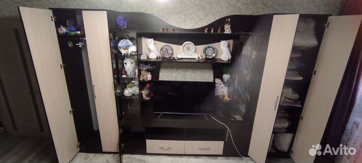 Стенка в гостиную белая бу