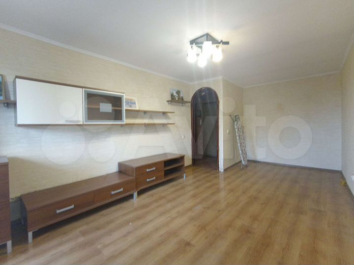 1-к. квартира, 42 м², 4/9 эт.