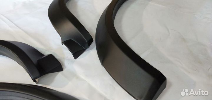 Оригинальные арки колес Нива Рысь Бронто (комп.)