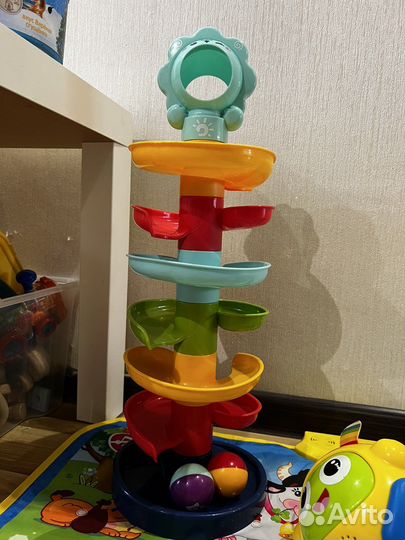 Развивающие игрушки для малышей