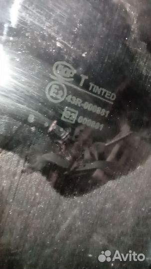 Стекло боковое заднее правое Нива 2131