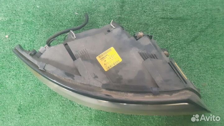 Фара правая Volvo V50 галоген