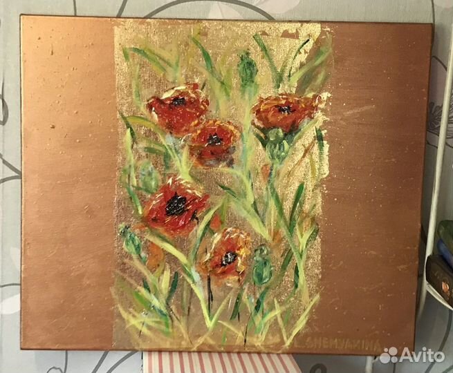 Картина интерьерная с красными маками на патали