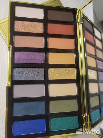 Палетка теней Kat Von D