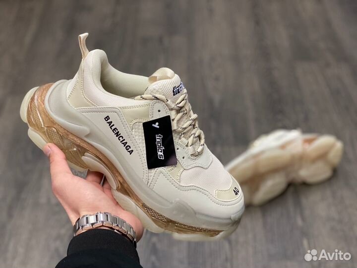 Кроссовки Balenciaga Triple-S Clear Sole Beige