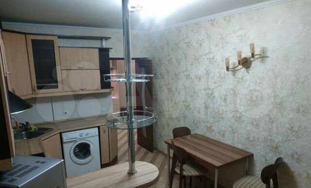 1-к. квартира, 54 м², 9/9 эт.
