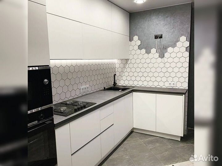 Кухонный гарнитур на заказ. Своё производство