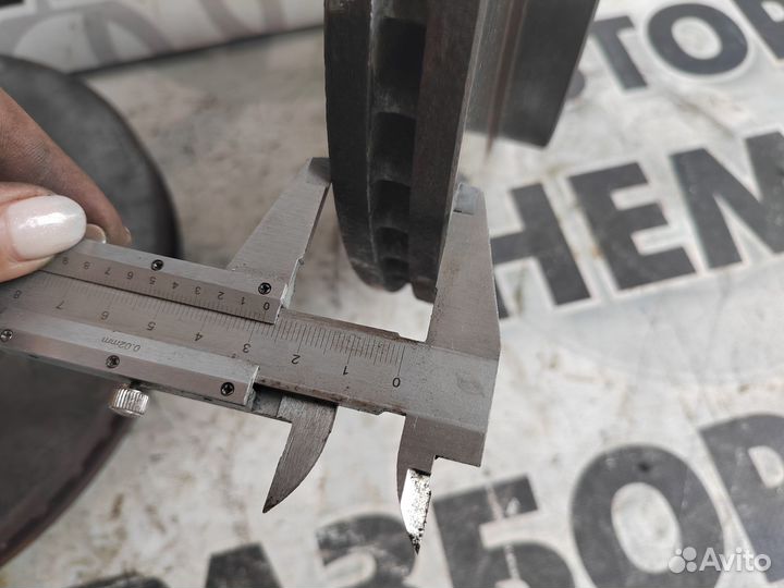 Диск тормозной передний Lexus RX300