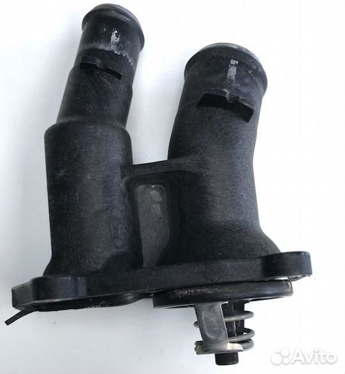 Корпус термостата Форд Фьюжен 2008г 1.6л 74кВт