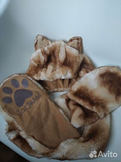 Меховая шапка с ушами