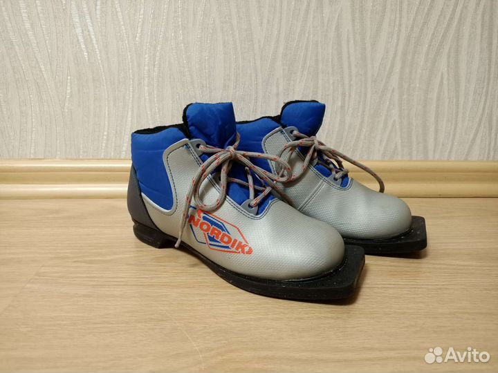 Лыжные ботинки Nordik