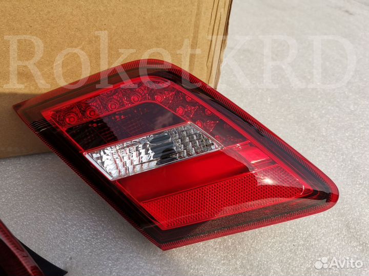 Задние фонари Toyota Camry 40 кр.белые