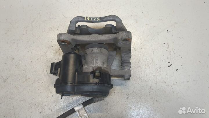 Суппорт Chevrolet Equinox 2017, 2020