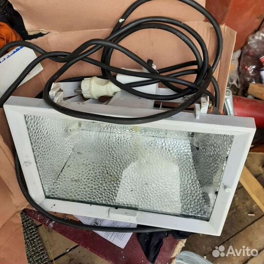 Лампа промышленная