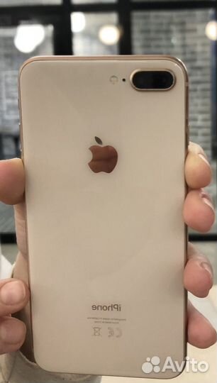 iPhone 8 Plus, 64 ГБ