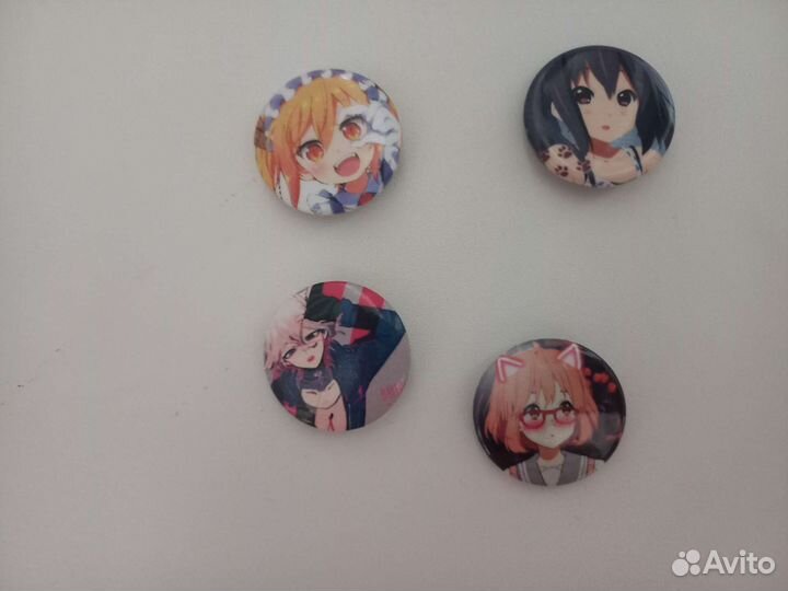 Значки аниме