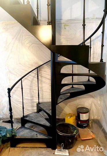 Г-образная лестница