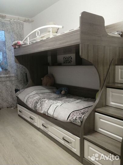 Мебель в детскую комнату бу