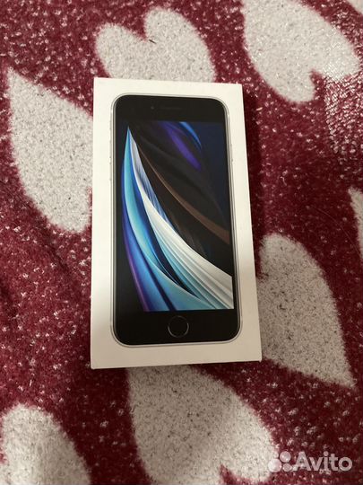 iPhone SE (2022), 128 ГБ