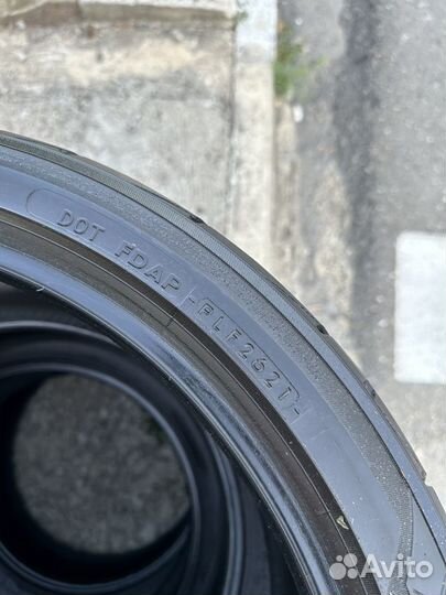 Yokohama Advan Fleva V701 275/35 R19