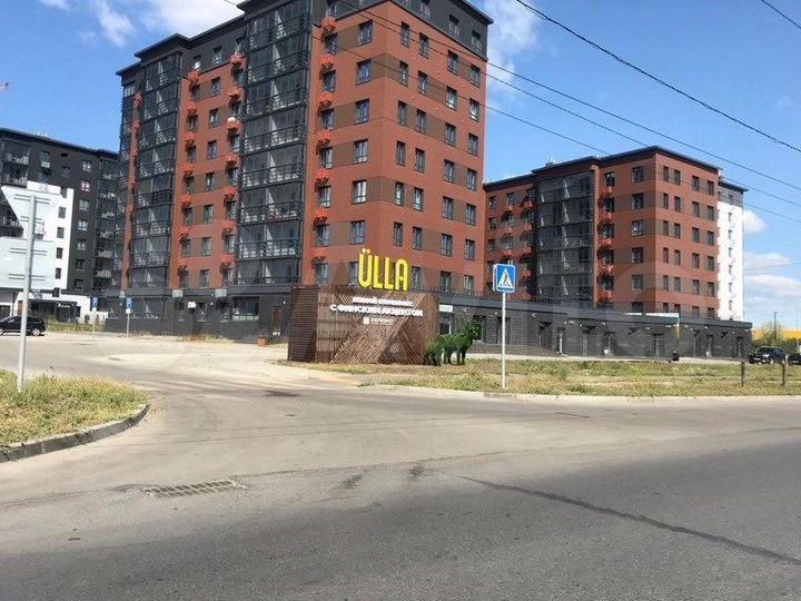 Под салон, обучающий центр, 81 м²