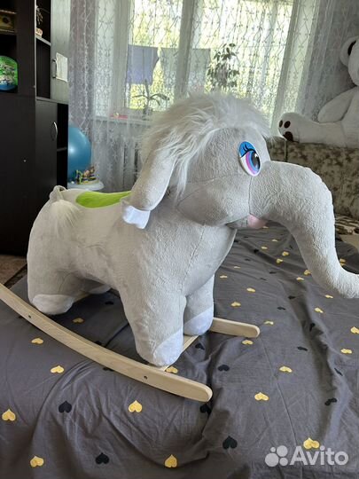 Детская качалка слоник