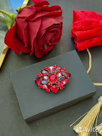 Брошь винтаж Чехословакия