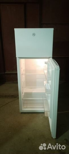 Холодильник бу маленький