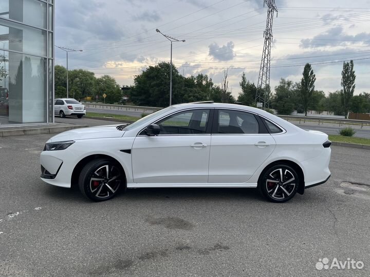 Kaiyi E5 1.5 CVT, 2023