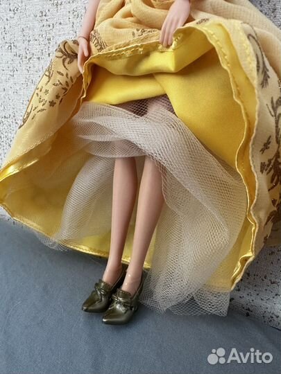 Кукла Белль в роскошном платье